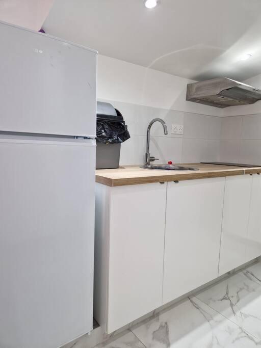 Studioneuf Equipe Cdg/Parc Expo/ Paris อุลเน-ซู-บัว ภายนอก รูปภาพ